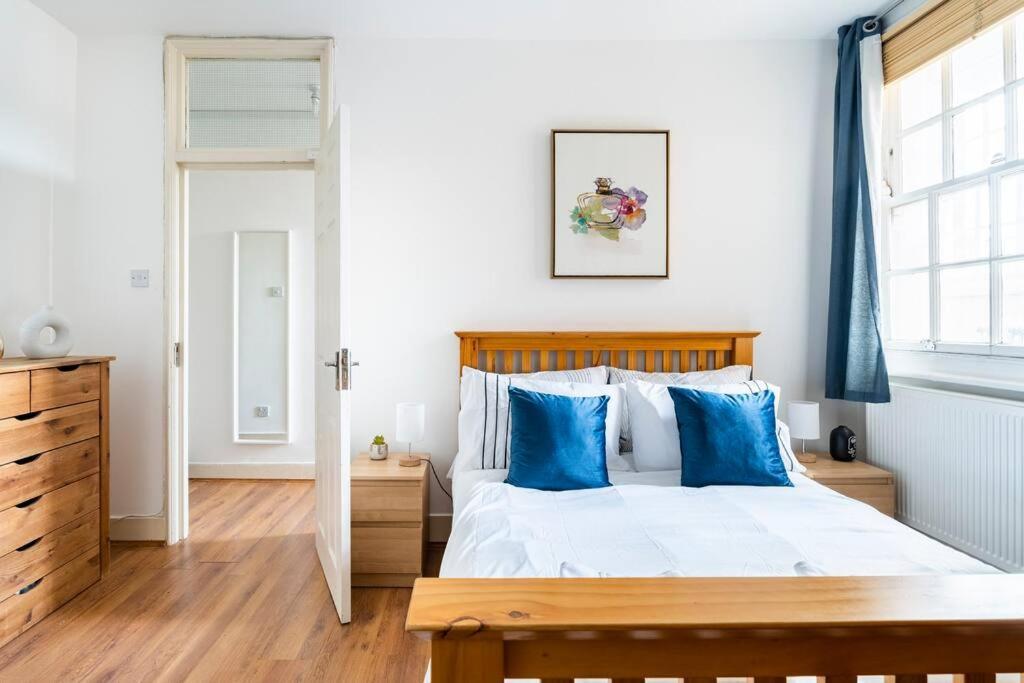 Cozy Apt In Central Лондон Экстерьер фото
